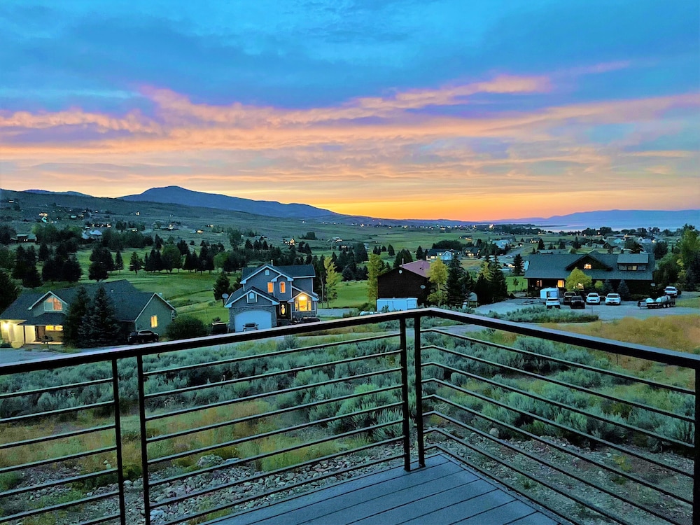 Ultra-Modern House Overlooking Bear Lake