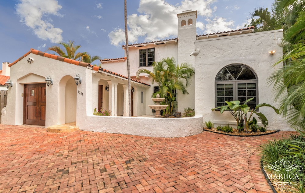 Villa Carol view 5