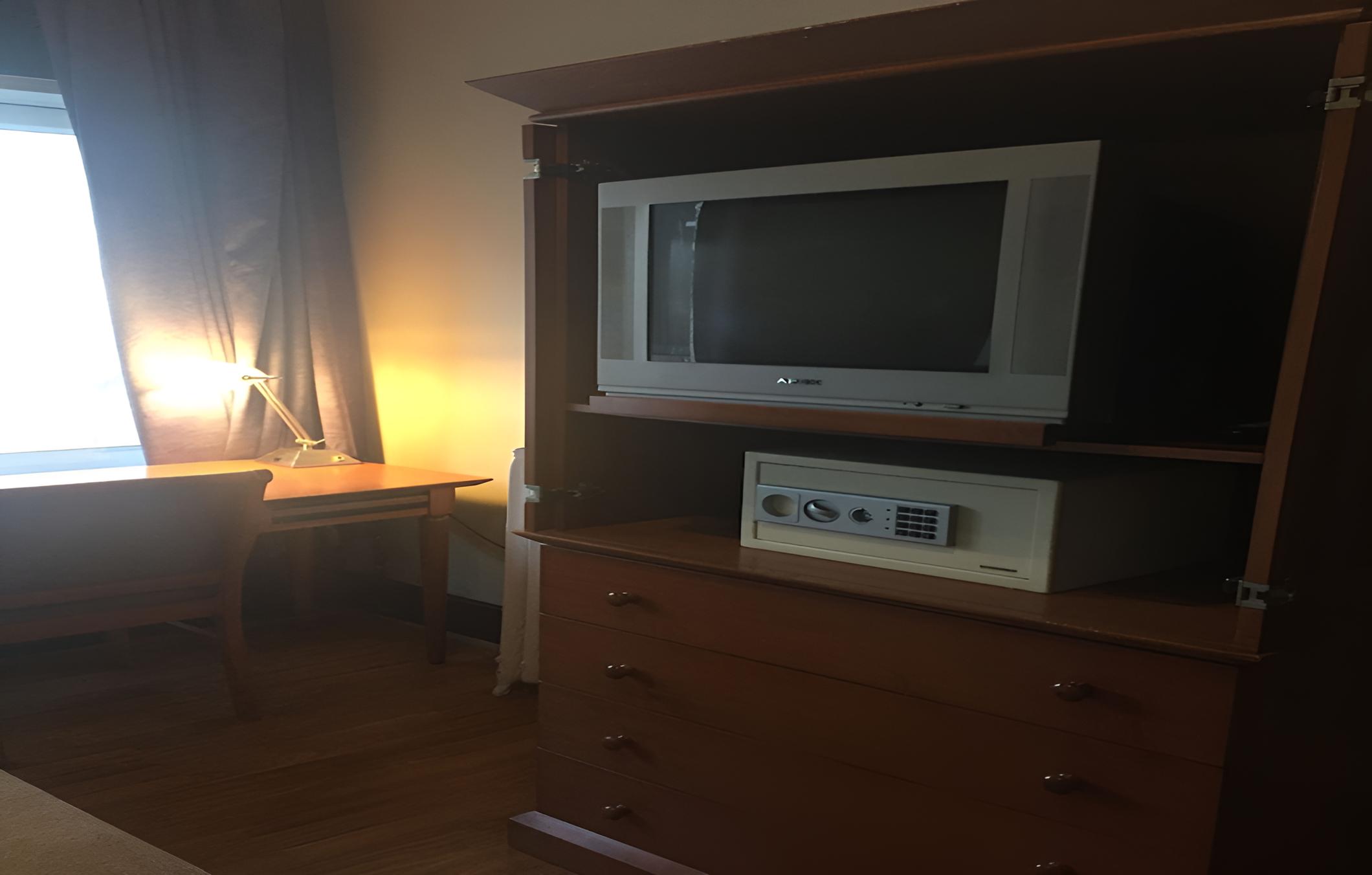 Hotel Ambassador - Hostel