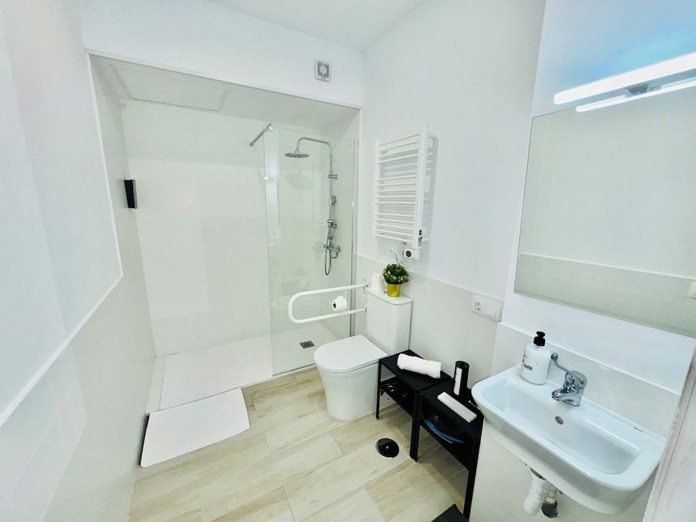 Cinco Torres Suites