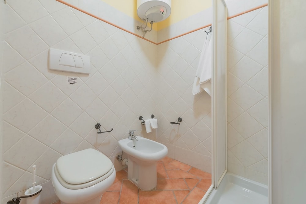 La Torre Apartments