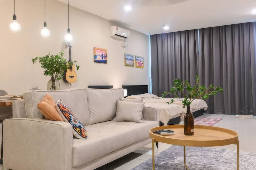 Luxstay Atria Sofo Suites Apartments