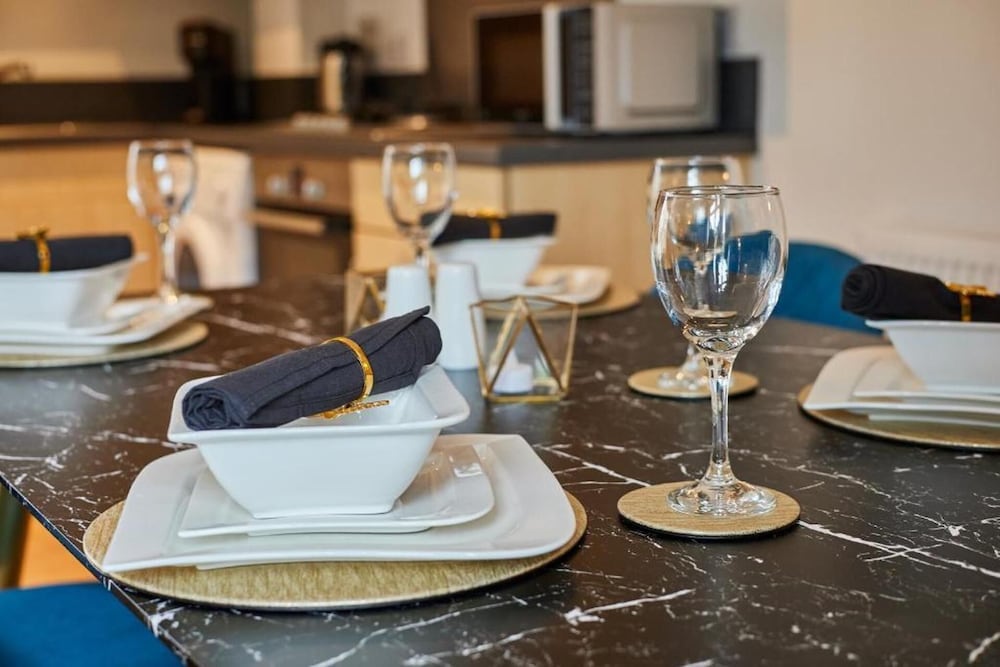 Hermitage Court Apartment in Leicester
