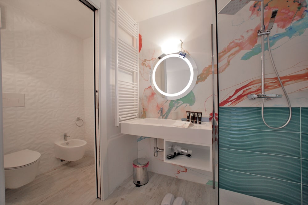 Geco di Giada Exclusive Art Suites