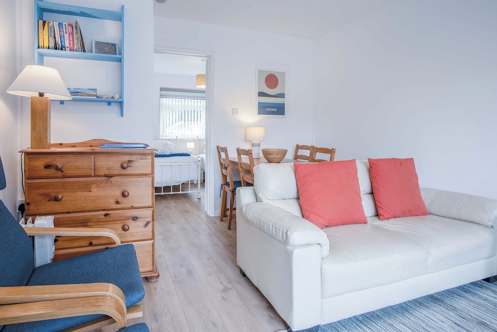 Bayview 61 - 2 Bedroom - Bayview Oxwich