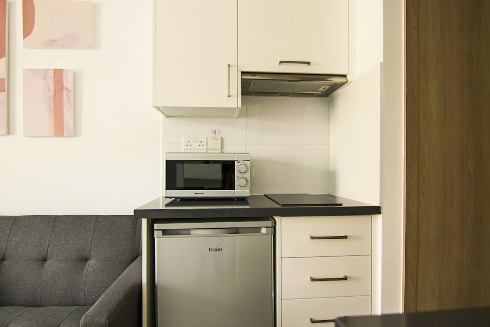Phaedrus Living Seaside Flat Athina 115 view 5