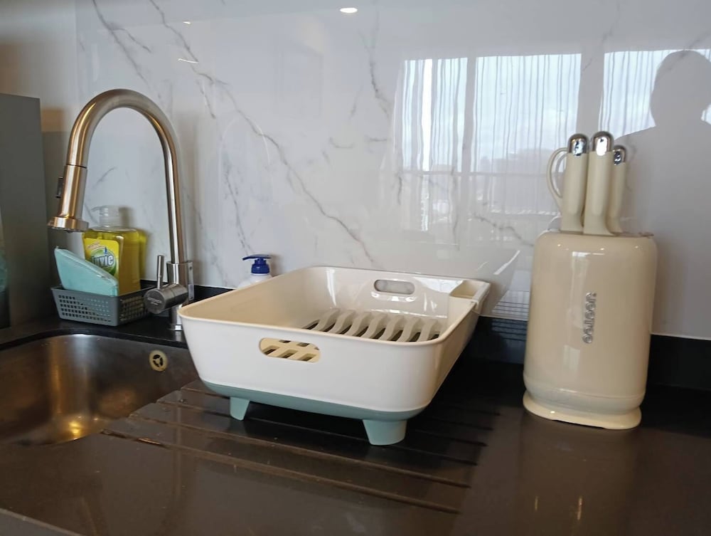 Luxury Large One Bedroom Seaview Serviced Apartment at Wongamat, Pattaya