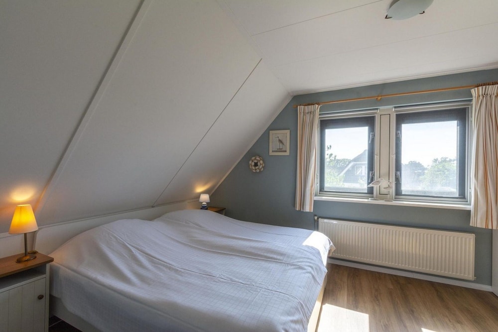 Atmospheric Detached Villa Near Beach