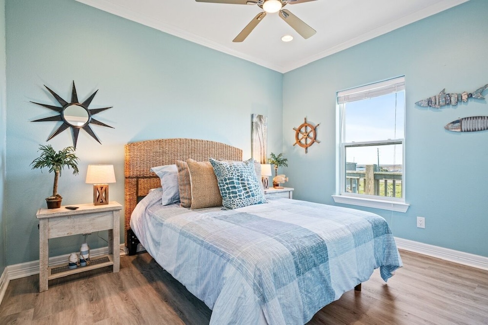 Aqua Splash 3 Bedroom Home