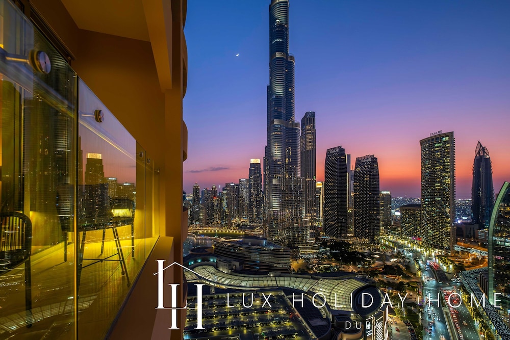 LUX | The EMAAR Fashion Avenue Studio