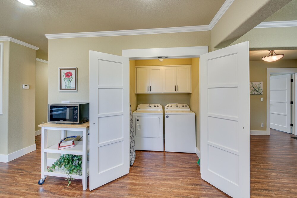 'marie's Place' - Walk to Subiaco Abbey! - Property Image 12