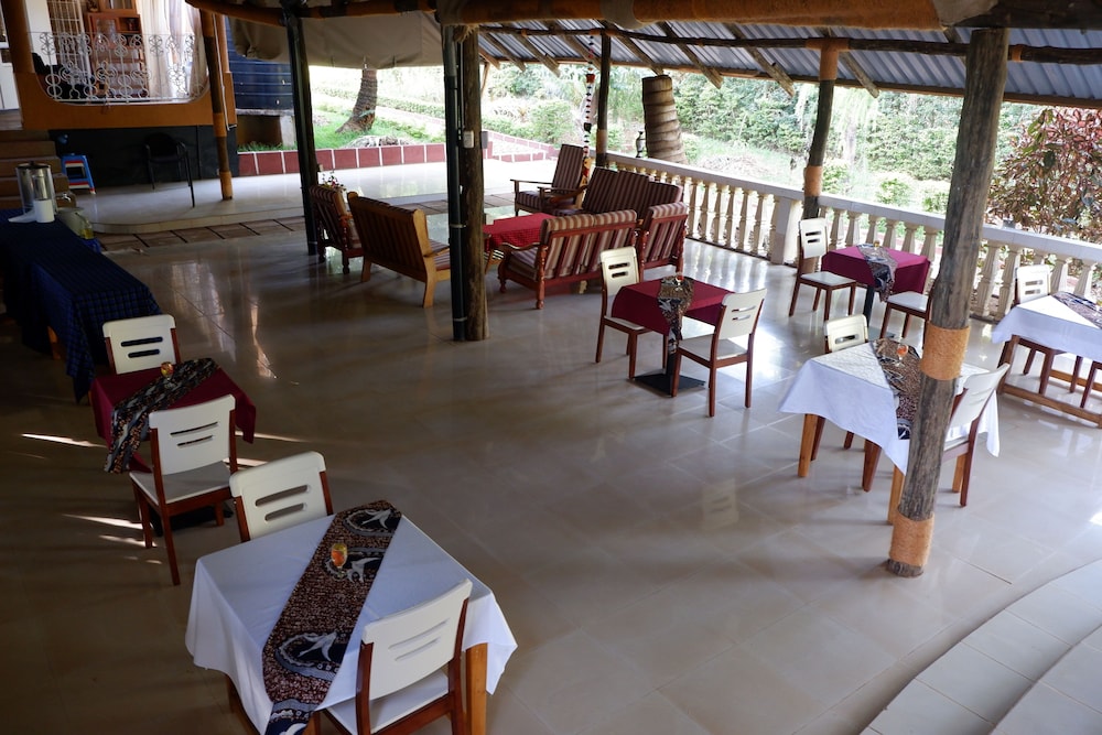 Mama Thea Homes - Hostel