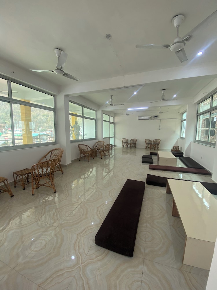 Bunk Hostel Rishikesh