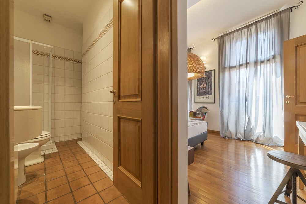 Piazza di Spagna Stylish Flat