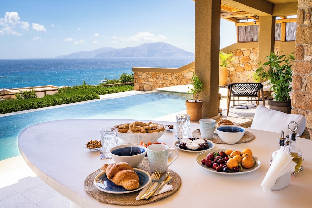 Vala Luxury Villa A