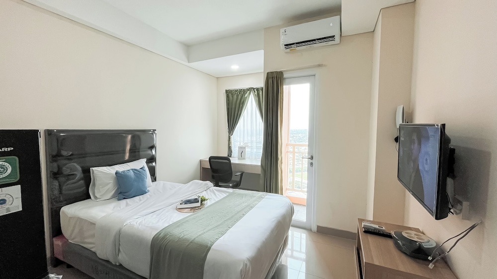 Simply And Homey Studio Room Apartment B Residence