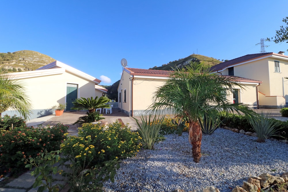 Villa Garden