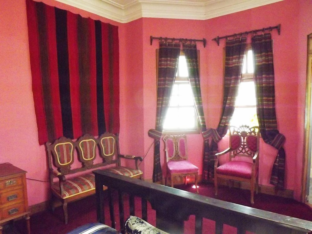 Paris Hostal Boutique