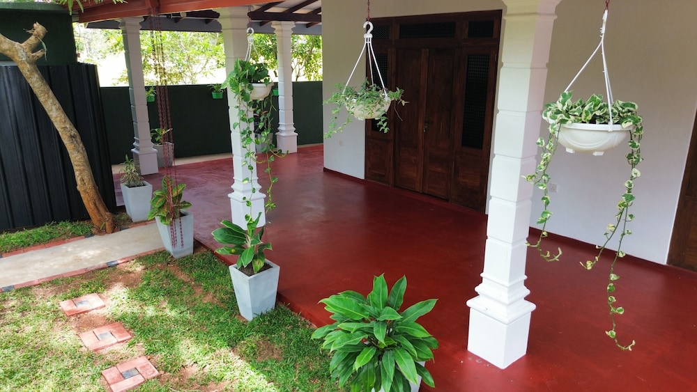Sigiri Serenity Hostel