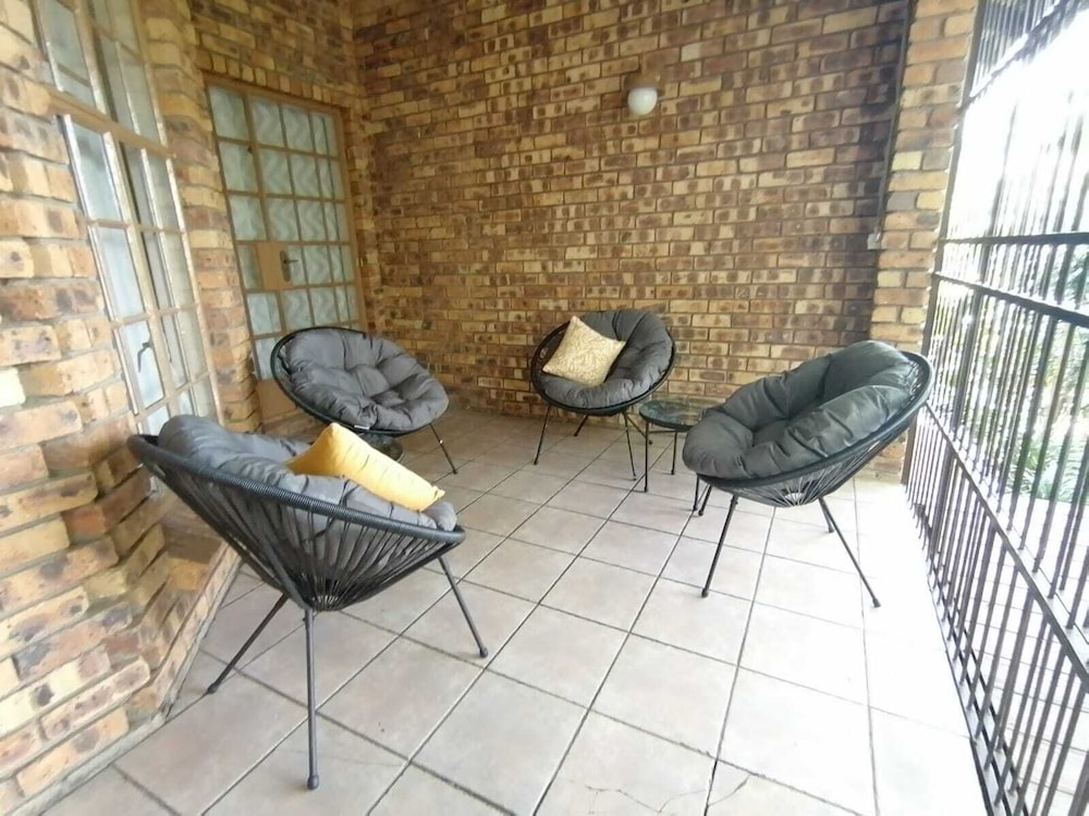 Shingalana Guest House