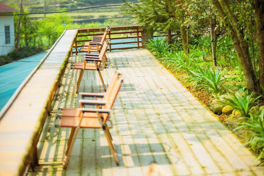 SaPa Village Retreat - Dine & Coffee
