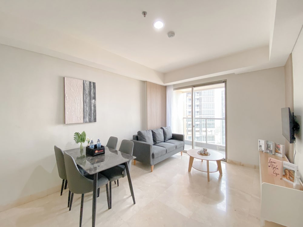 Fully Furnished and Elegant 2BR at Gold Coast Apartment PIK