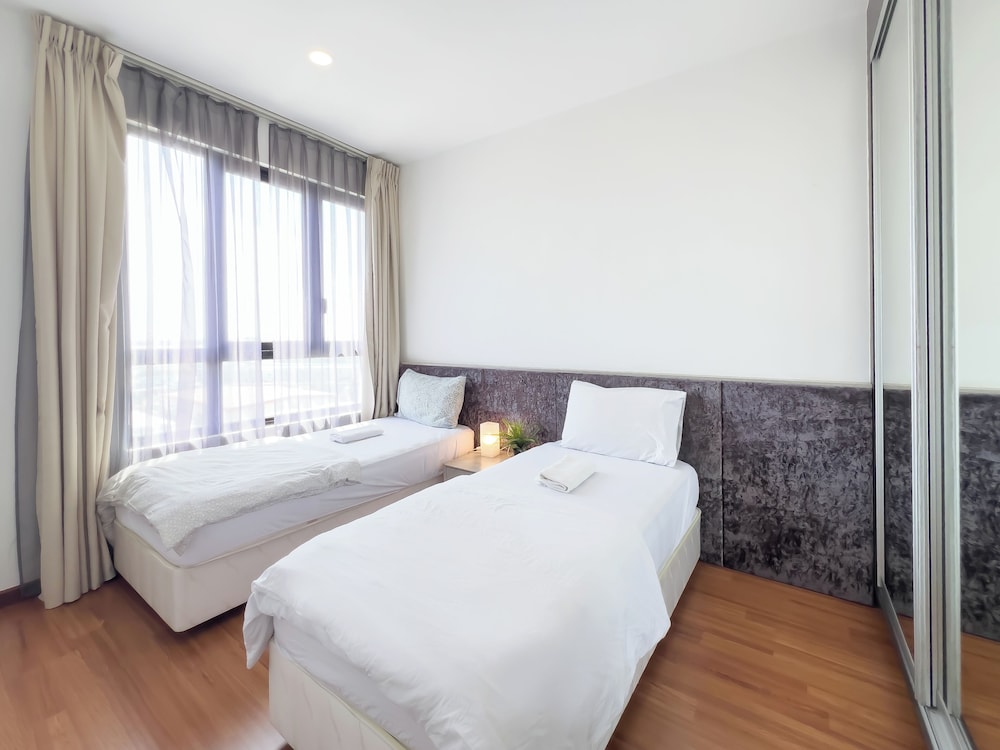 I City Luxury Condo Shah Alam Smarthome