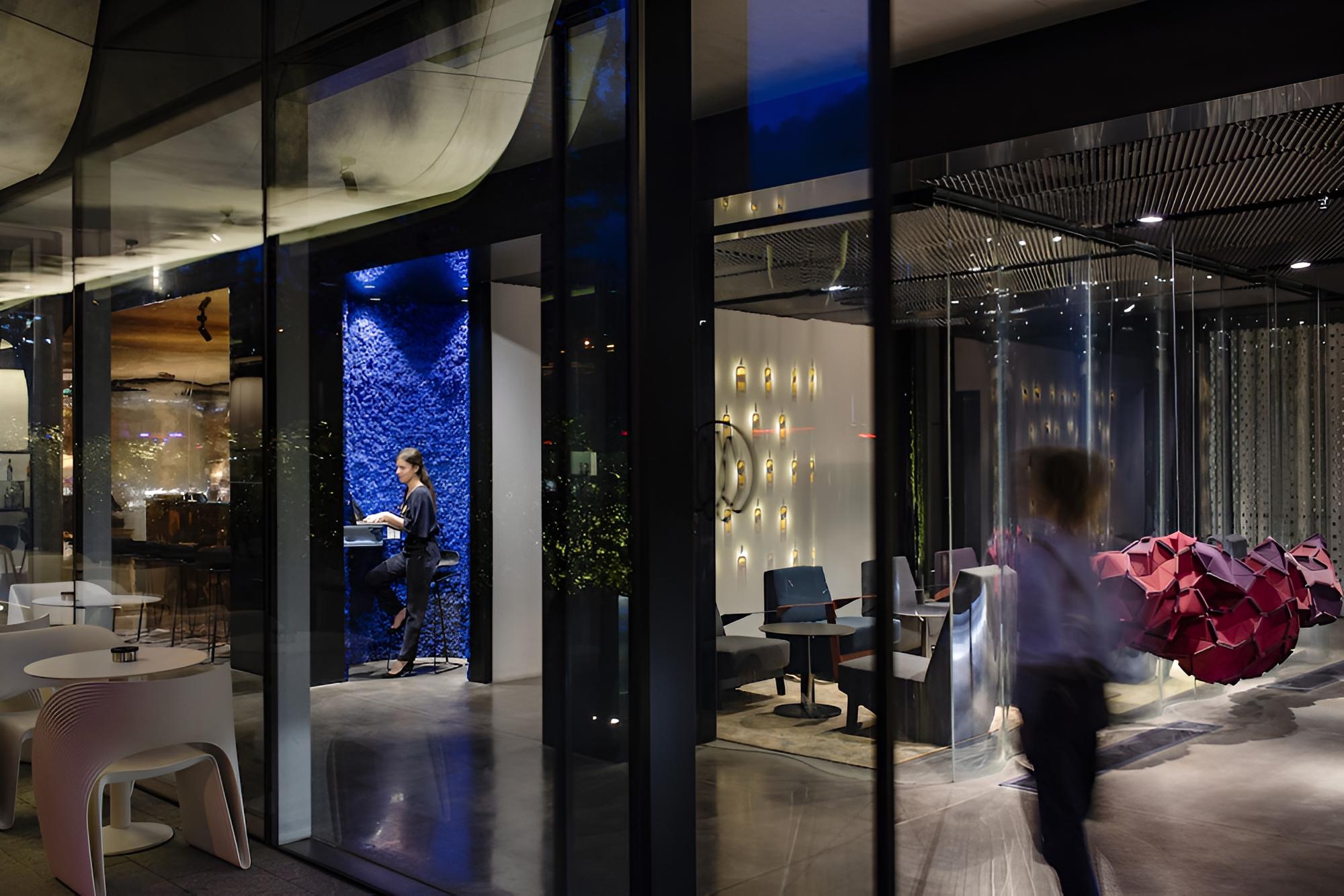 The Grove Design Hotel