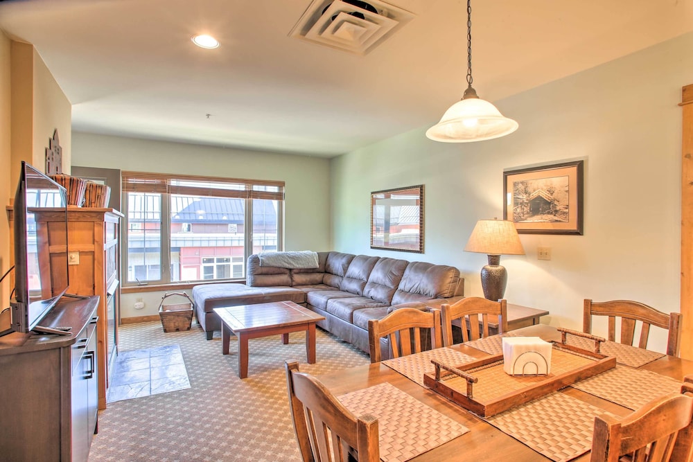 Cozy Kellogg Condo - Ski at Silver Mountain Resort view 2