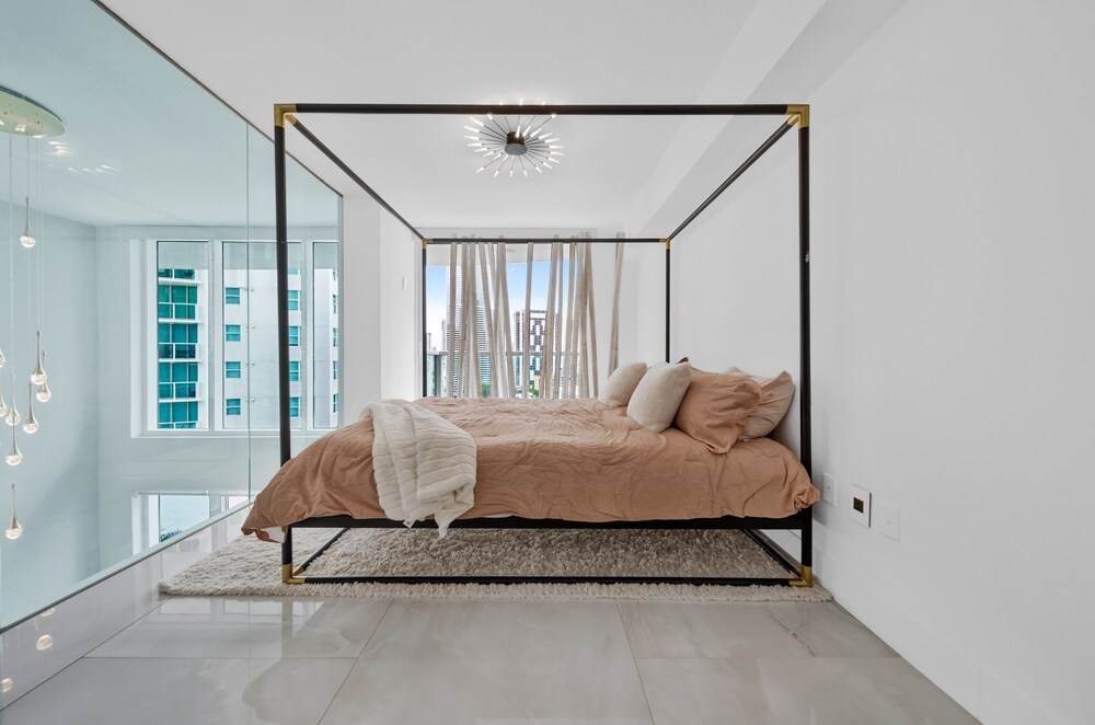 Sunbeam Plush 2 Story Loft photo 5