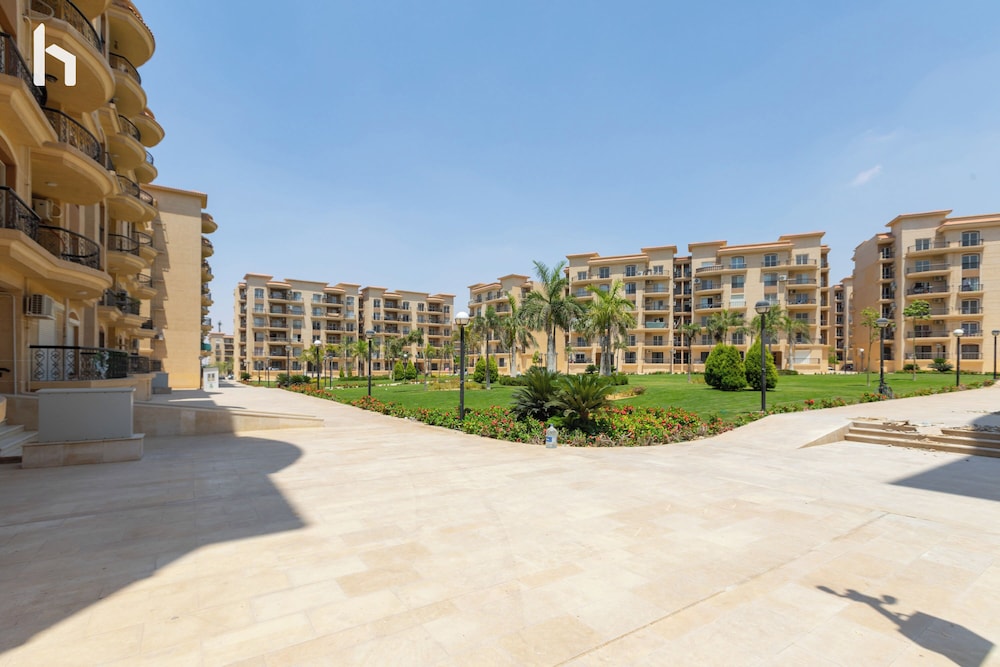 Family stay Apartment in Rehab city