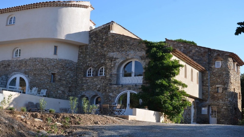Photo 15