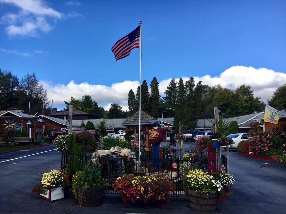 The Homestead Inn