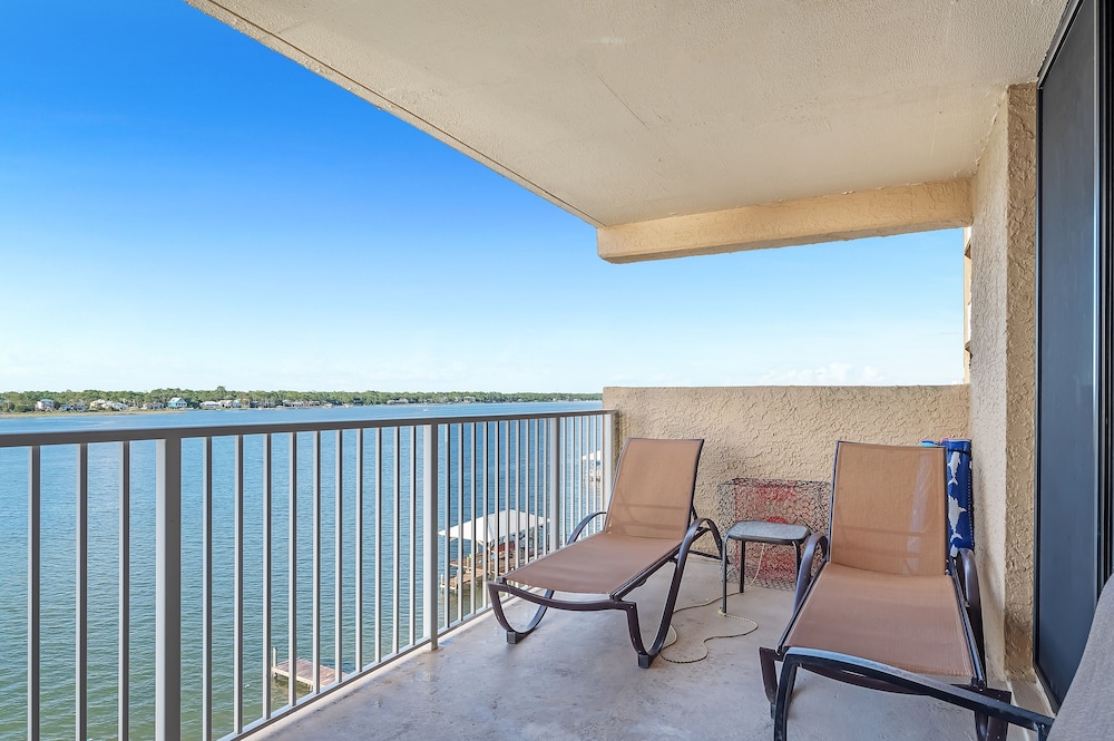 Compass Point 508