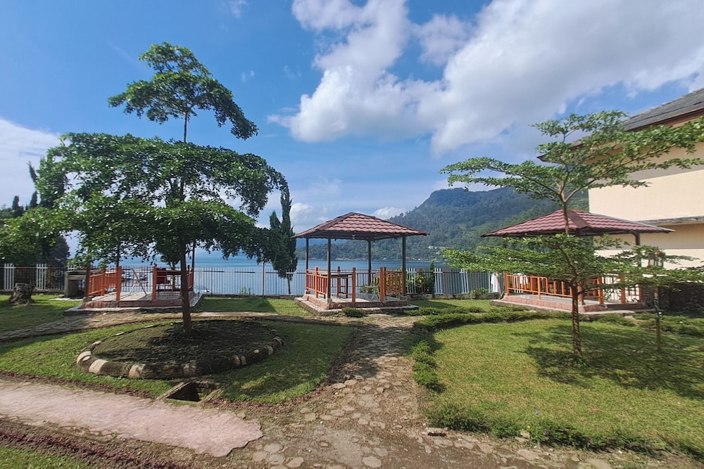 Hermina Hotel