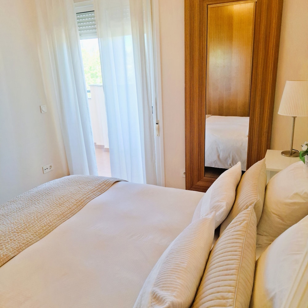 Vilamoura Pool Beach Apart