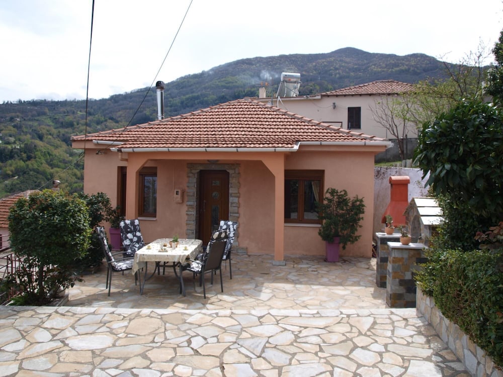 Anastasia s Cottage in Pelion view 5