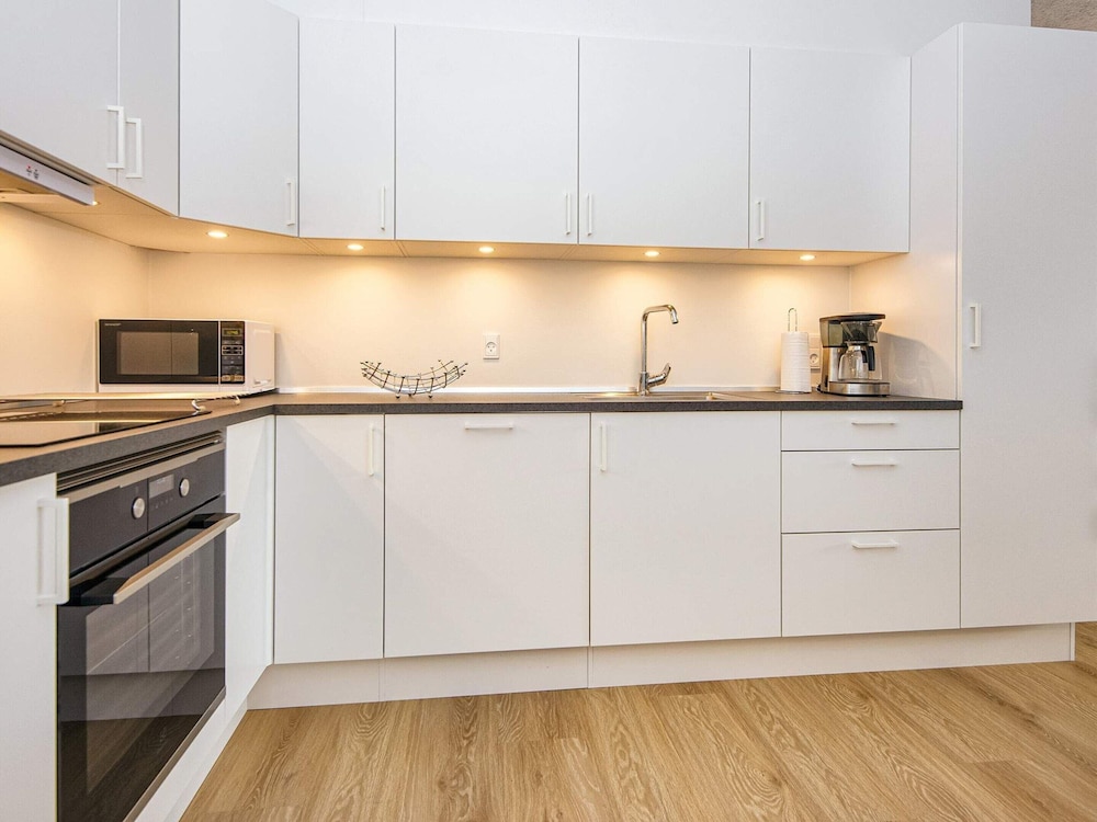 6 Person Holiday Home in Ringkobing-by Traum
