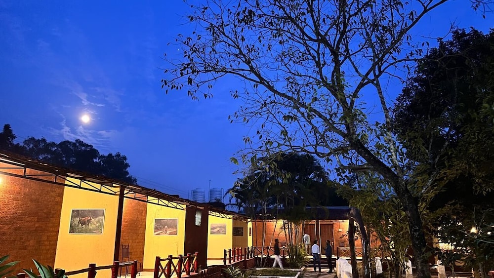 Taal Tiger Resort