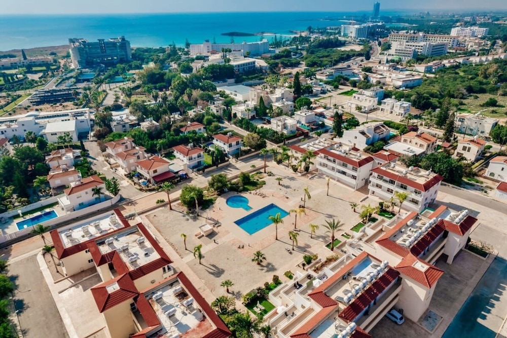 Narcissos Nissi Beach Apartment E9