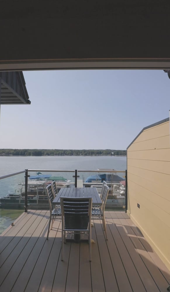 Edinboro Lake Resort Cabins