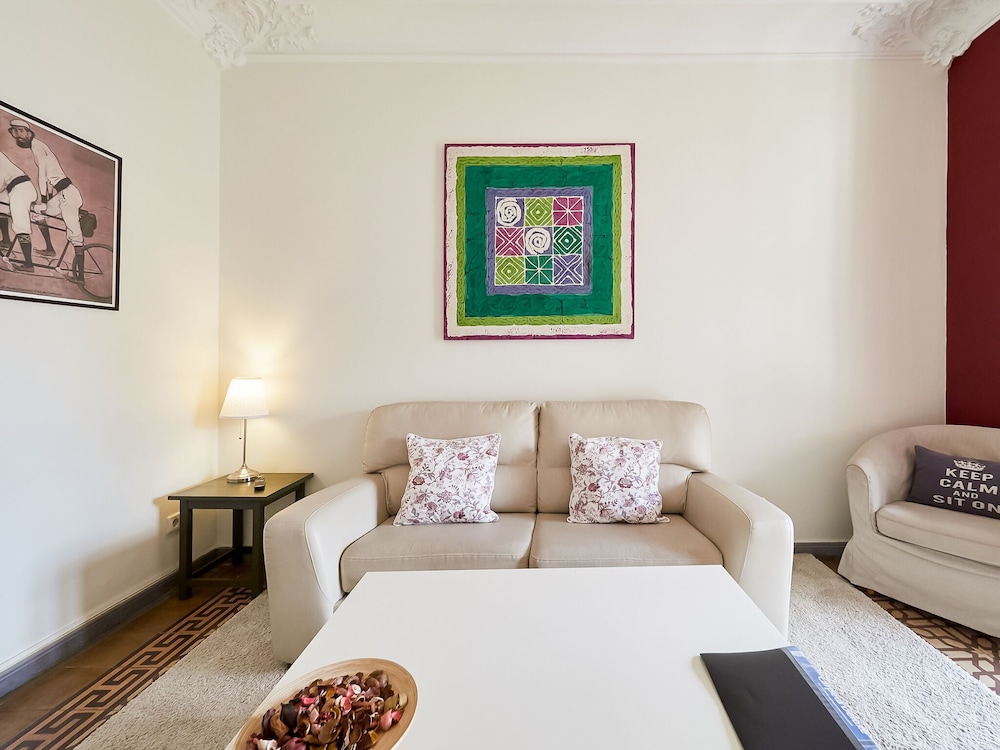 Modern Villa in Eixample With Sea Near photo 3