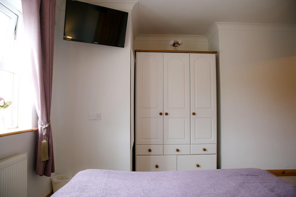 Farmleigh Guesthouse Donegal Town view 4