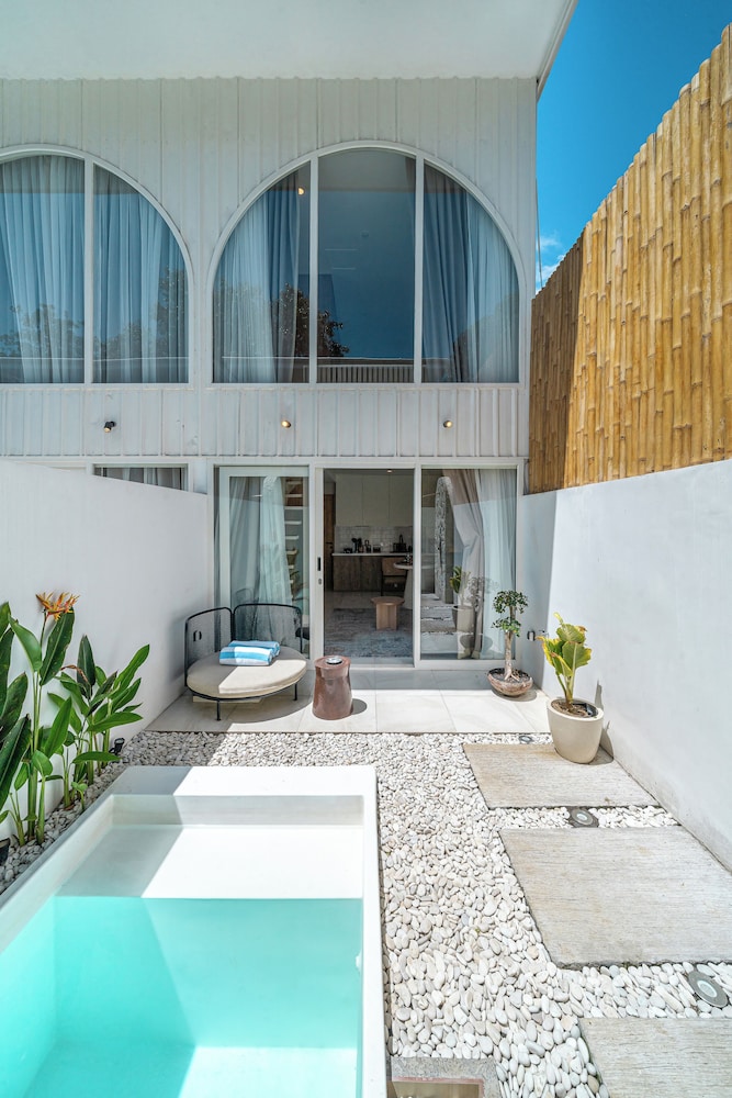 Bingin Lofts