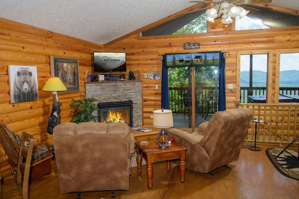 Bear Dance 1 Bedroom Cabin