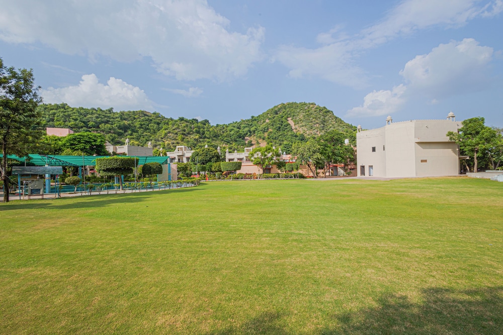 Bamboo Saa Sunrrise Wedding & Wellness Resort, Jaipur