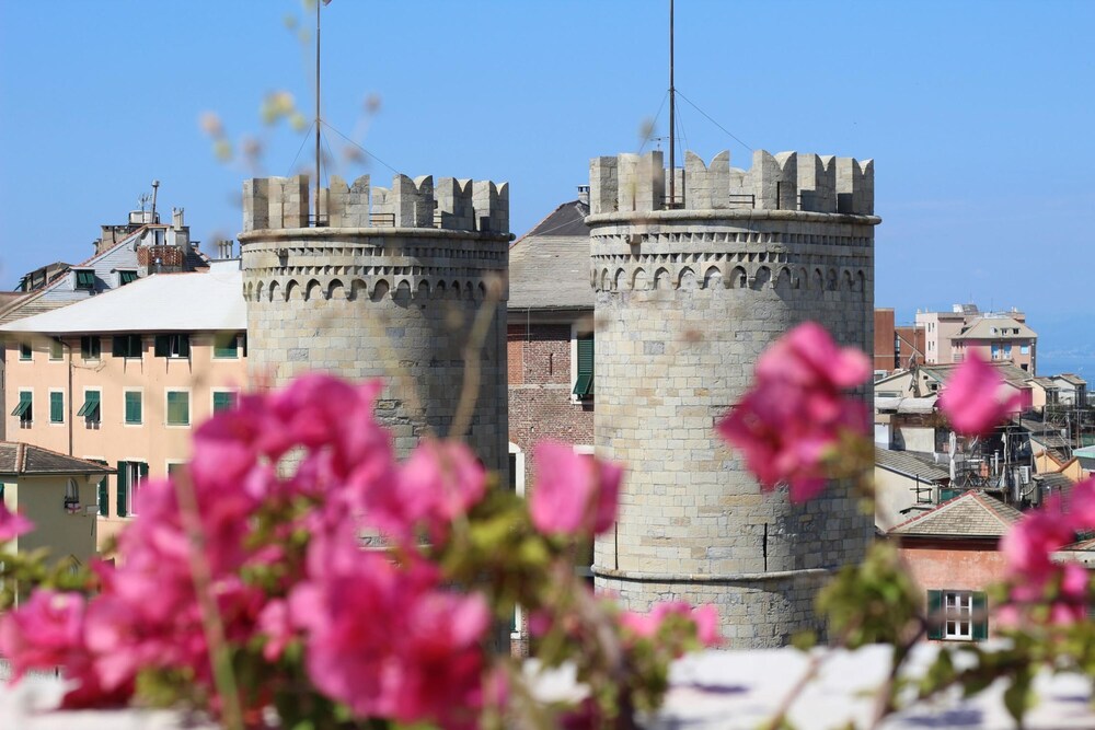 Old Town Maison - City Center photo 4