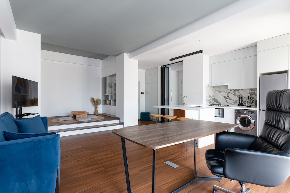 Boulevard 114