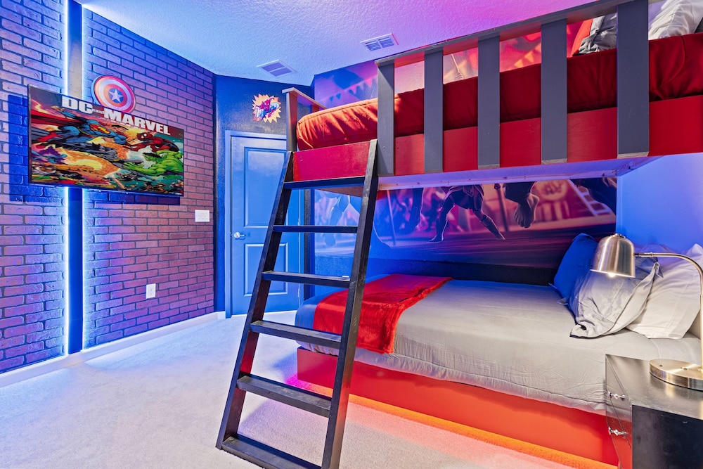 Brand New Home 8 Bedrooms At Bella Vida