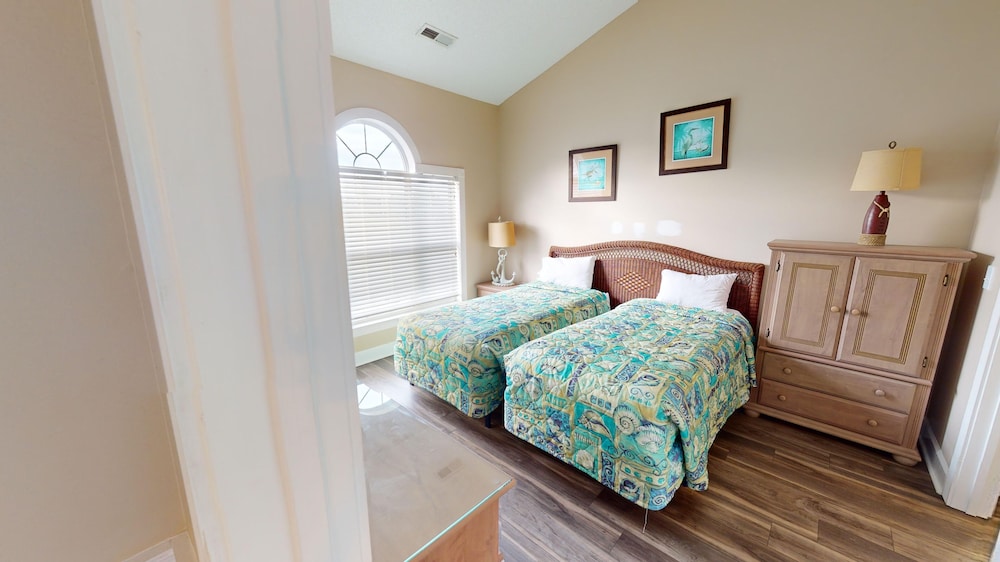 Magnolia Place 4687-302 2 Bedroom Condo